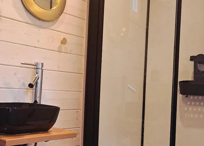 Maly בית נופש *